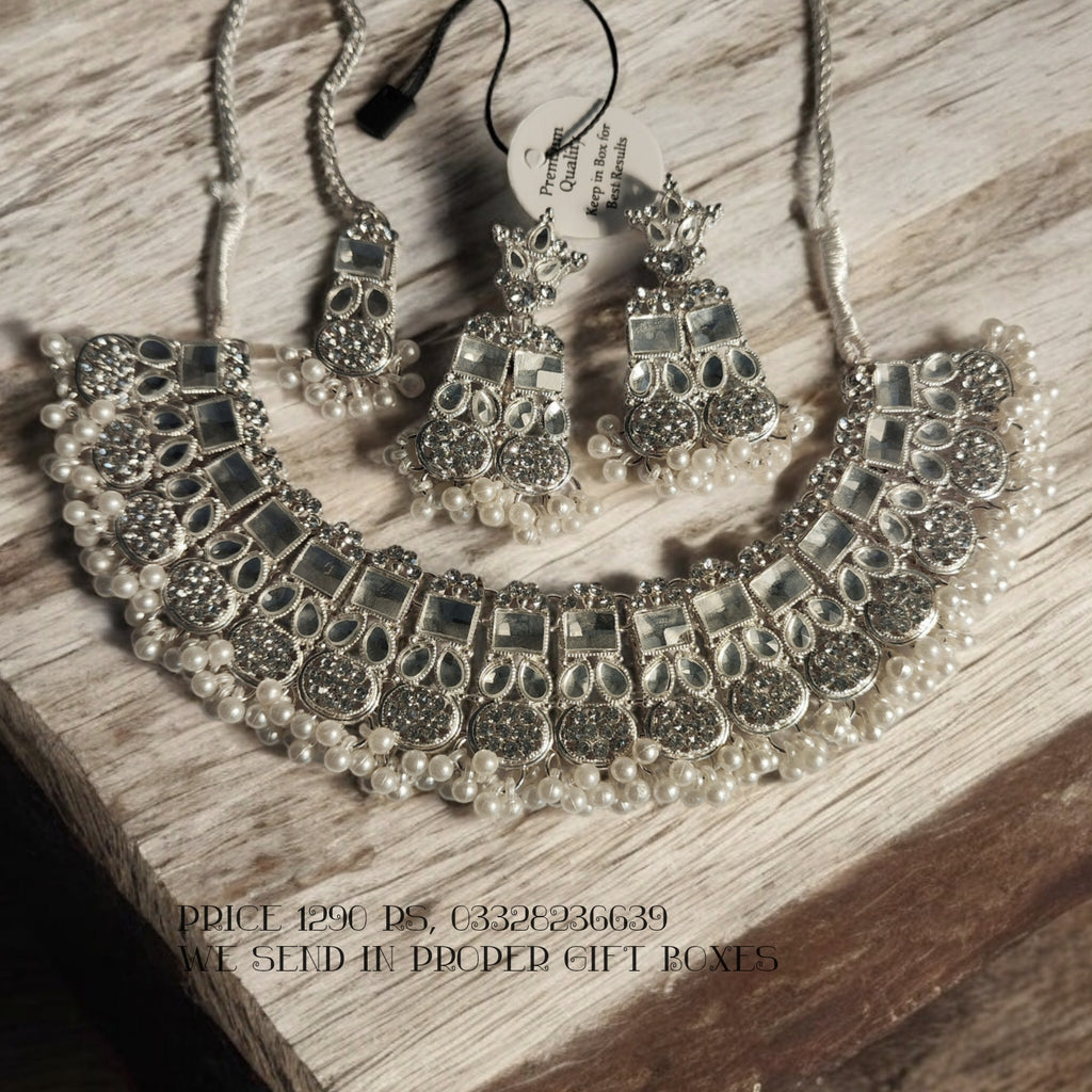 Premium quality Necklace set