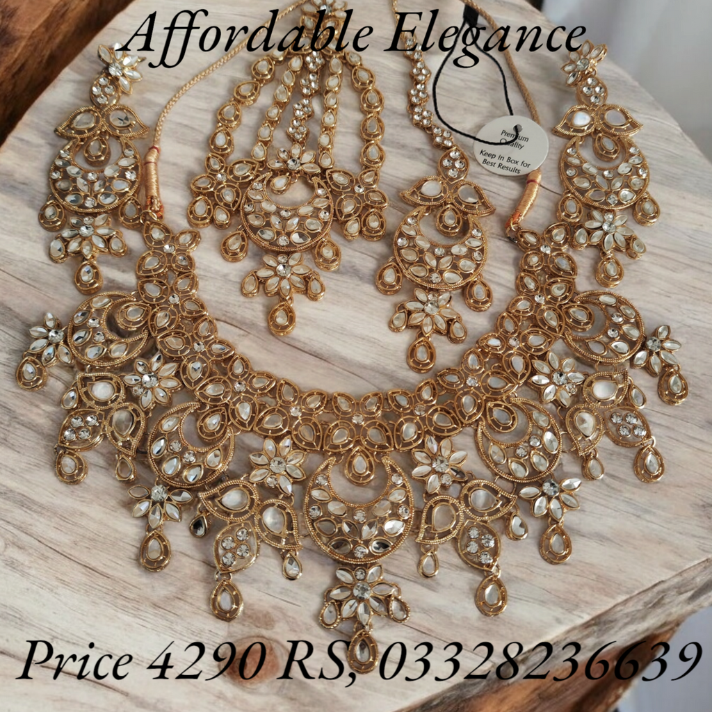 Gorgeous Kundan bridal set