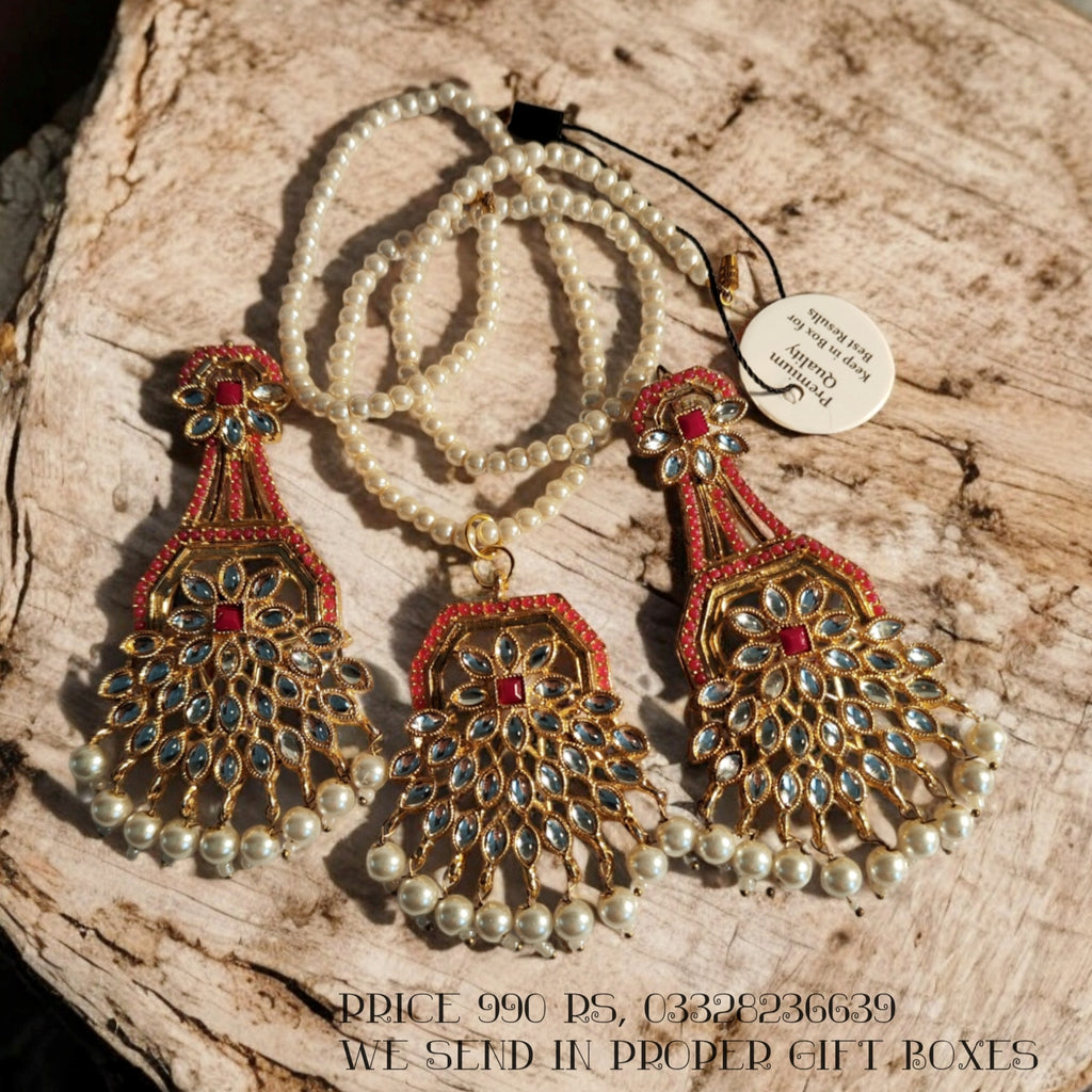 Beautiful Pendant/Maala set